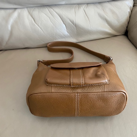 Authentic fossil Purse!! - Picture 7 of 16